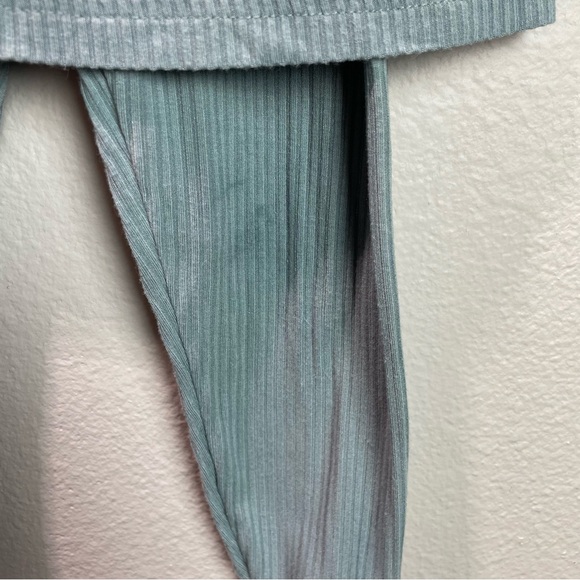 Little sleepies ribbed pajamas 12-18 months - Picture 3 of 3